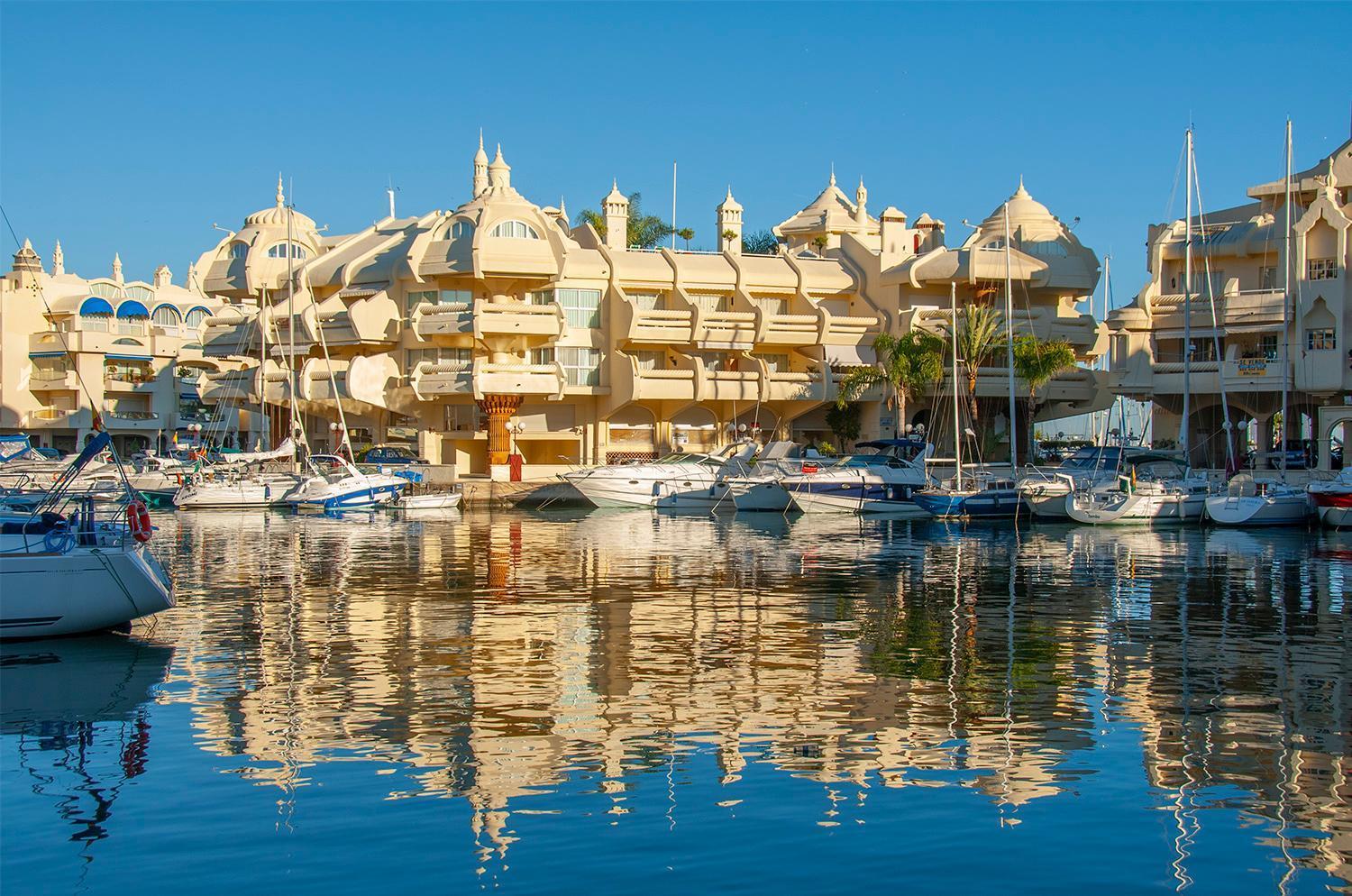 Estudio Luminoso En Puerto Marina Benalmadena Luaran gambar